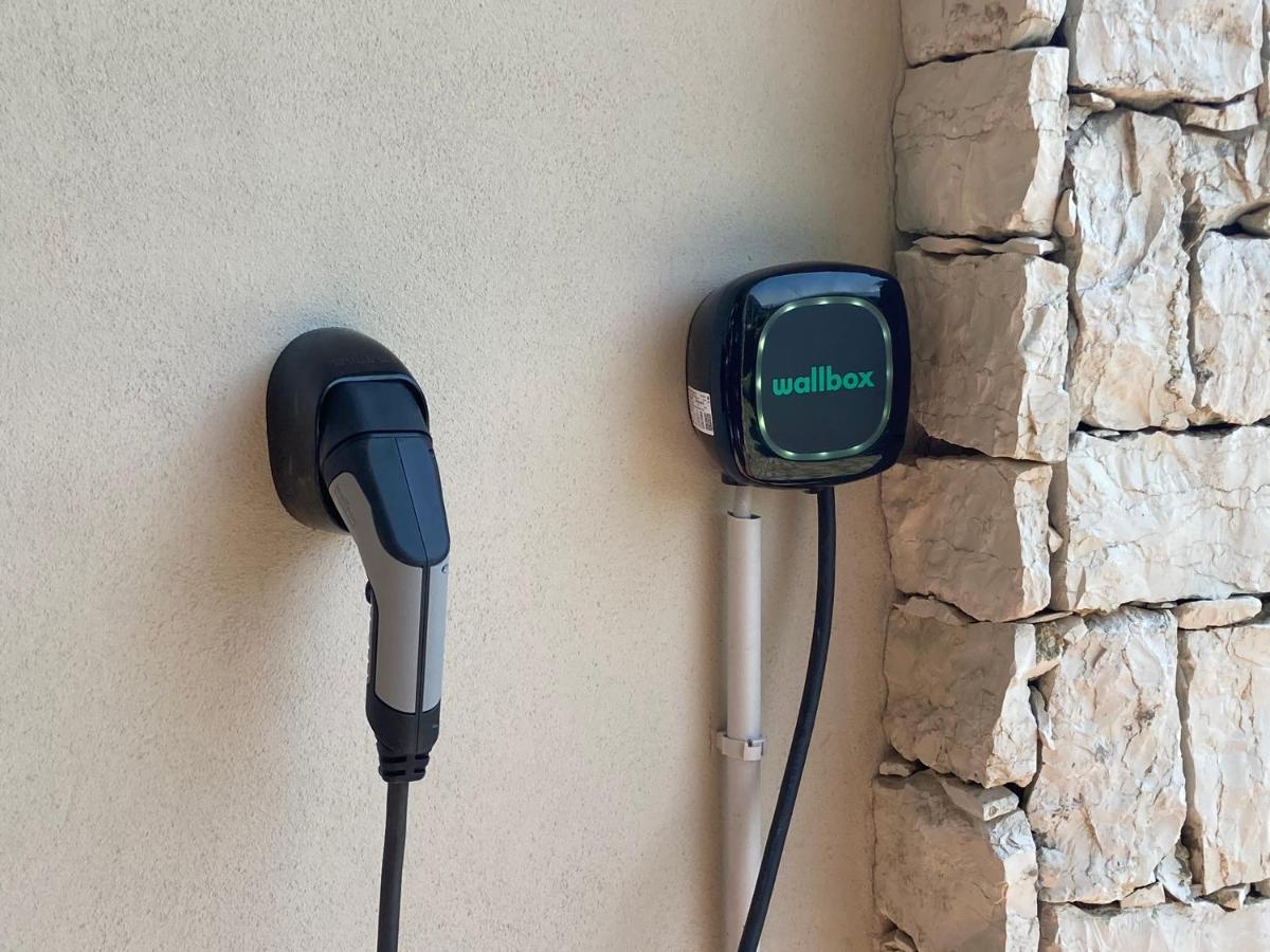 Aparthotel Residenza Le Due Torri Riva del Garda Exterior foto